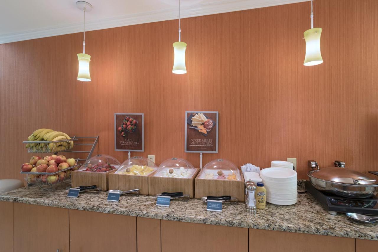 Springhill Suites By Marriott Лоутън Екстериор снимка