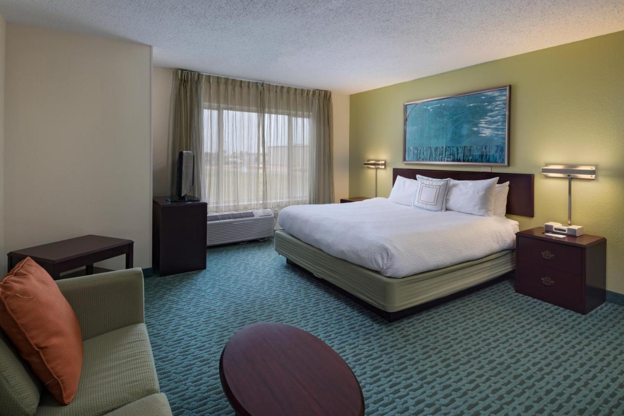 Springhill Suites By Marriott Лоутън Екстериор снимка