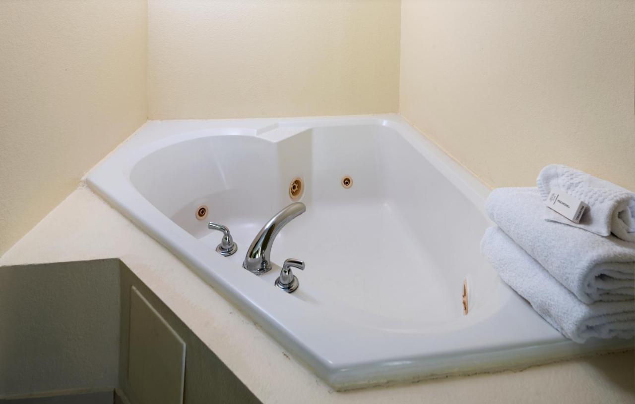 Springhill Suites By Marriott Лоутън Екстериор снимка